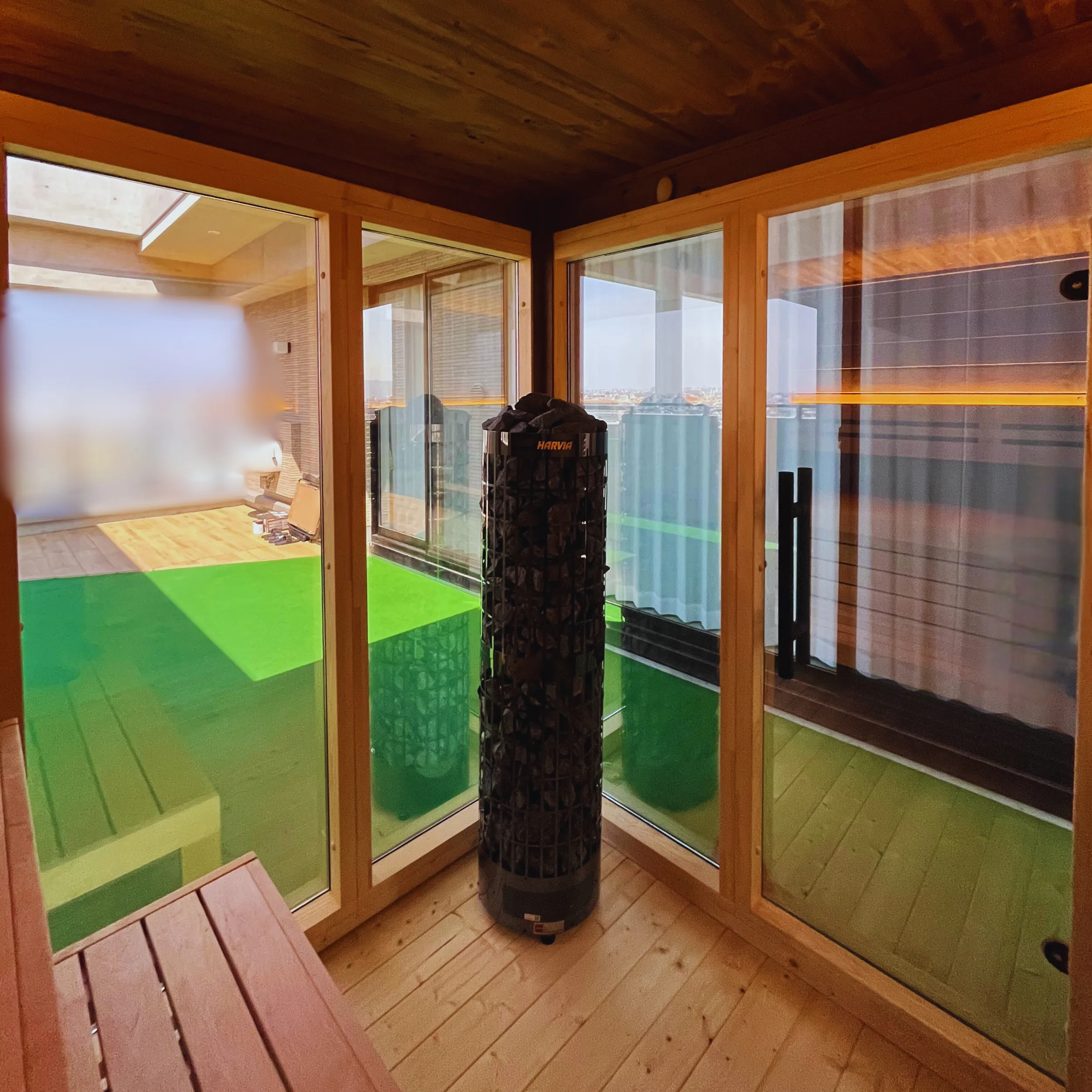 サウナ導入事例】個人邸に和モダンなサウナ小屋「Patio S」を設置 